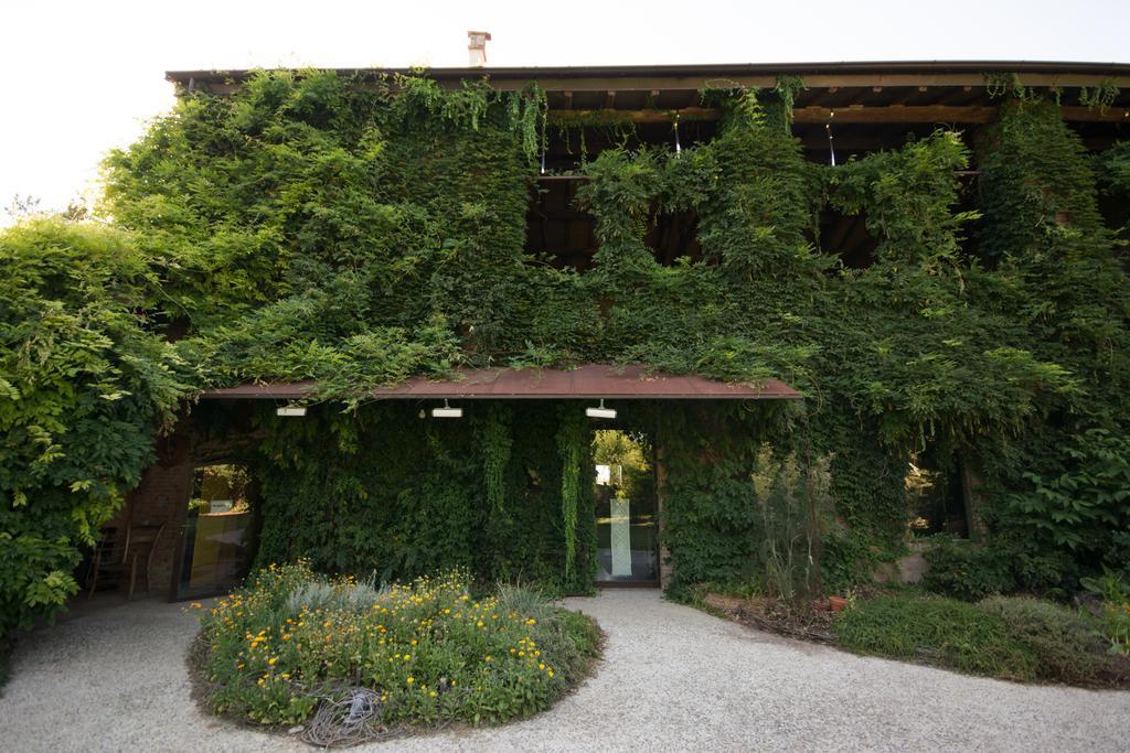Locanda Dei Melograni Gossolengo Экстерьер фото