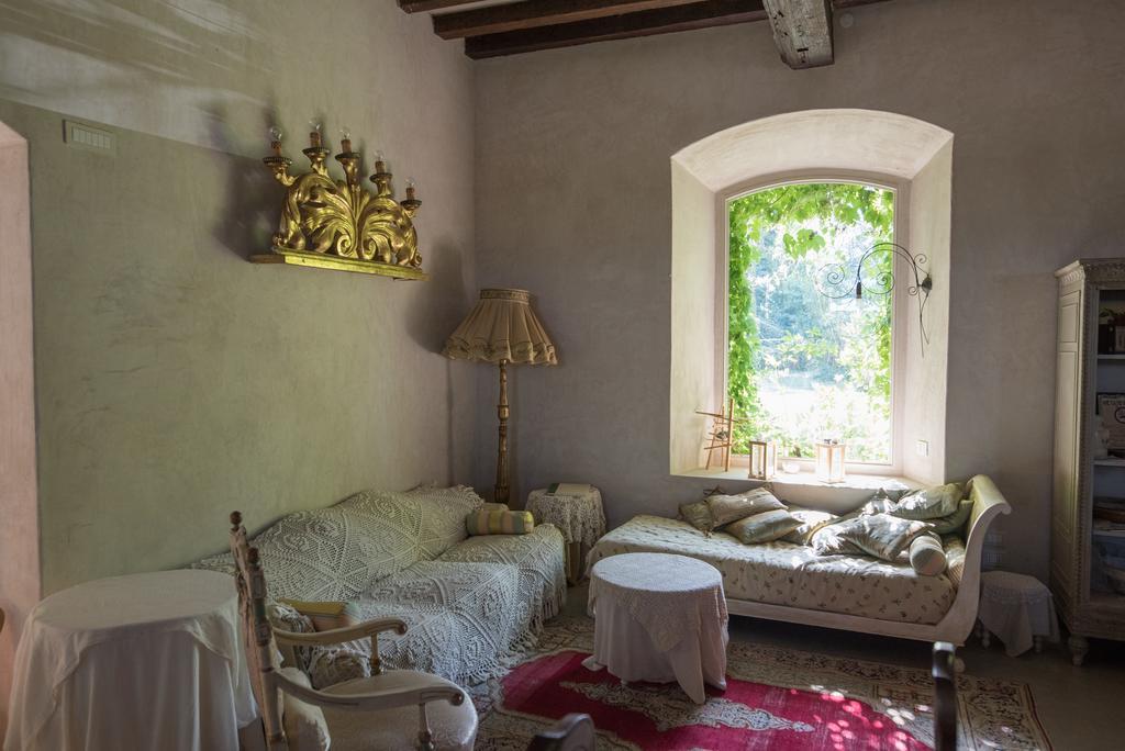 Locanda Dei Melograni Gossolengo Экстерьер фото